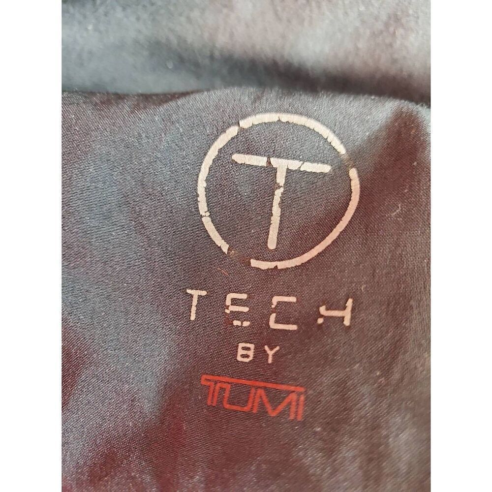Tech by Tumi jacket - Picture 3 of 8